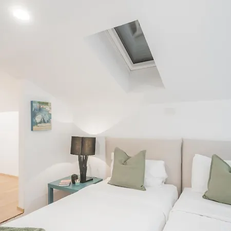 Borsieri With Parking By Rent Como
