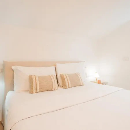 Borsieri With Parking By Rent * Como