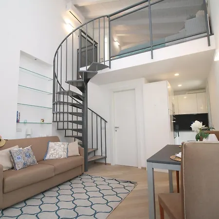 Borsieri With Parking Apartment Como