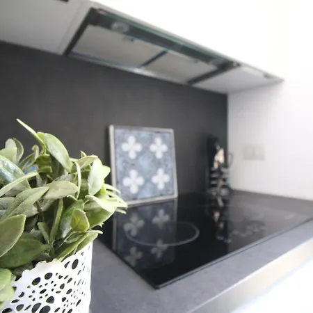 Apartment Borsieri With Parking
