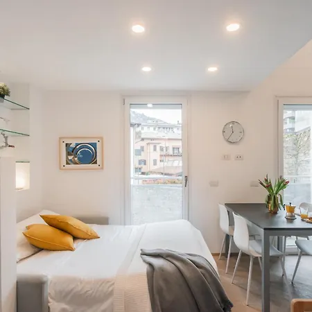 Apartment Borsieri With Parking *