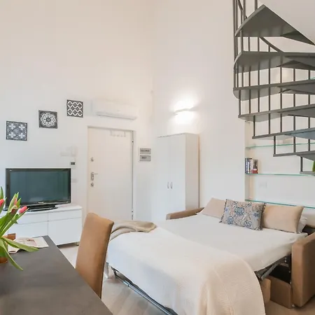 Apartment Borsieri With Parking